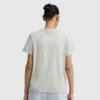 Klasyczny T-shirt z napisem w tym samym odcieniu na lewej piersi