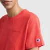 Klasyczny T-shirt z napisem w tym samym odcieniu na lewej piersi