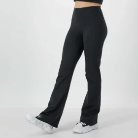 Legginsy Soft Touch Flare, zapobiegające powstawaniu nieprzyjemnych zapachów, z logo „C Logo”