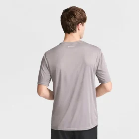 T-shirt sportowy z odblaskowym C Logo